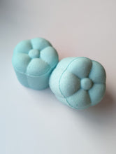 Load image into Gallery viewer, Breathe Shower Steamers