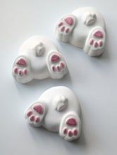 Load image into Gallery viewer, Bunny Butt Bath Bomb