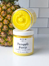 Load image into Gallery viewer, Pineapple Breeze Foaming Sugar Scrub