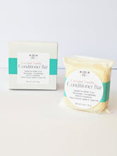 Load image into Gallery viewer, Coconut Vanilla Conditioner Bar