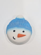 Load image into Gallery viewer, Snowman Bath Bomb
