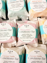 Load image into Gallery viewer, Coconut Vanilla Conditioner Bar