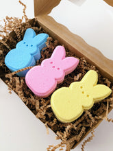 Load image into Gallery viewer, Peeps Bunny Easter Bath Bomb Set