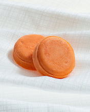 Load image into Gallery viewer, Apricot Sunset Shampoo Bar
