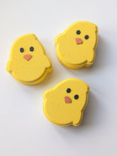 Load image into Gallery viewer, Easter Chick Bath Bomb
