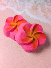 Load image into Gallery viewer, Aloha Plumeria Bath Bomb
