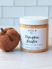 Load image into Gallery viewer, Pumpkin Brûlée Foaming Sugar Scrub
