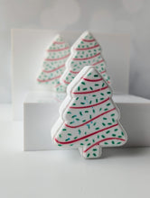 Load image into Gallery viewer, Christmas Tree Cake Bath Bomb
